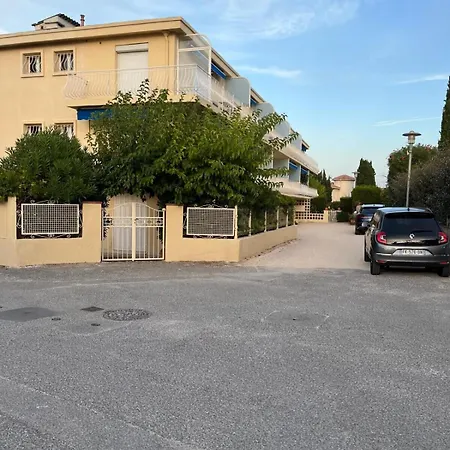 Апартаменты Arev Doun -