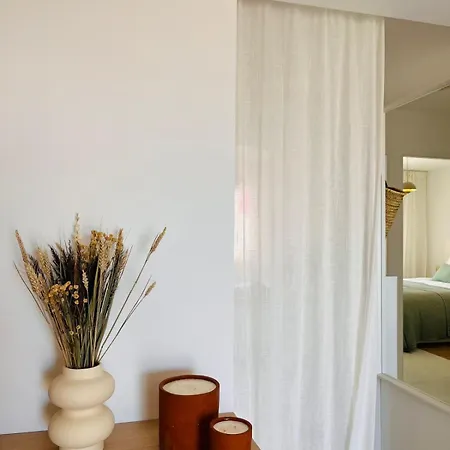 Arev Doun -