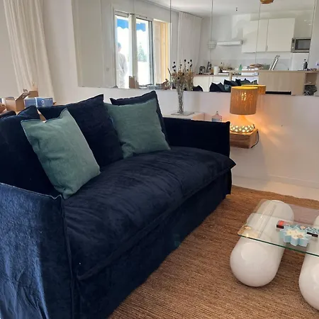 Arev Doun - * Бандоль