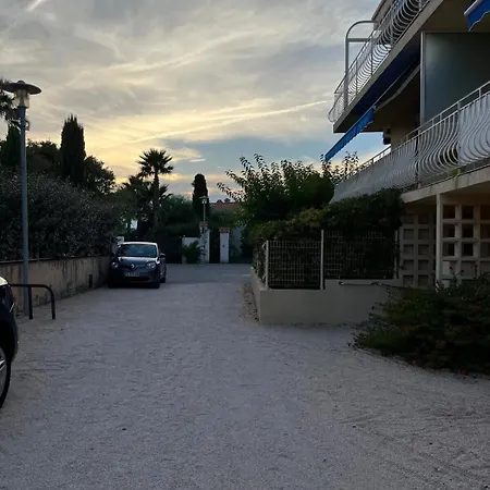 Arev Doun - * Bandol